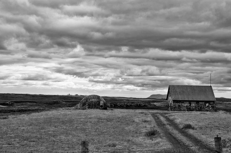 Black and white photograph, frame 22 of 45