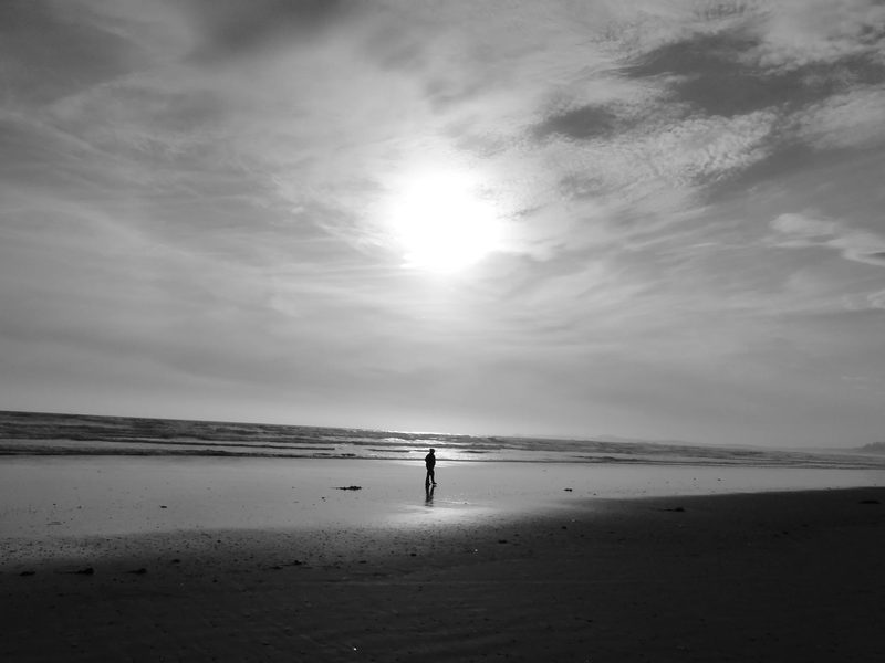 Black and white photograph, frame 33 of 45